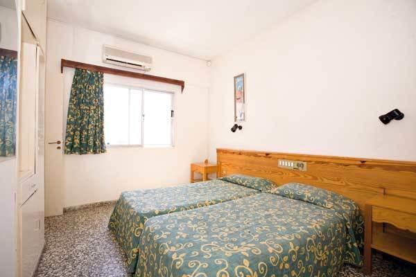 Salmary Aparthotel Agia Napa