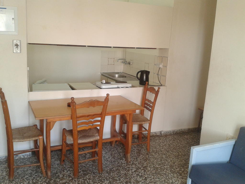 Aparthotel Salmary Agia Napa